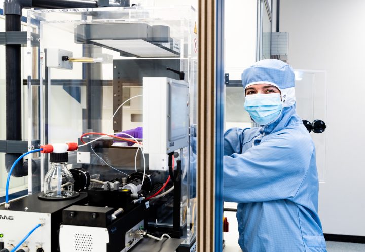 researcher using a VIVOLTA EC-CLI electrospinning equipment